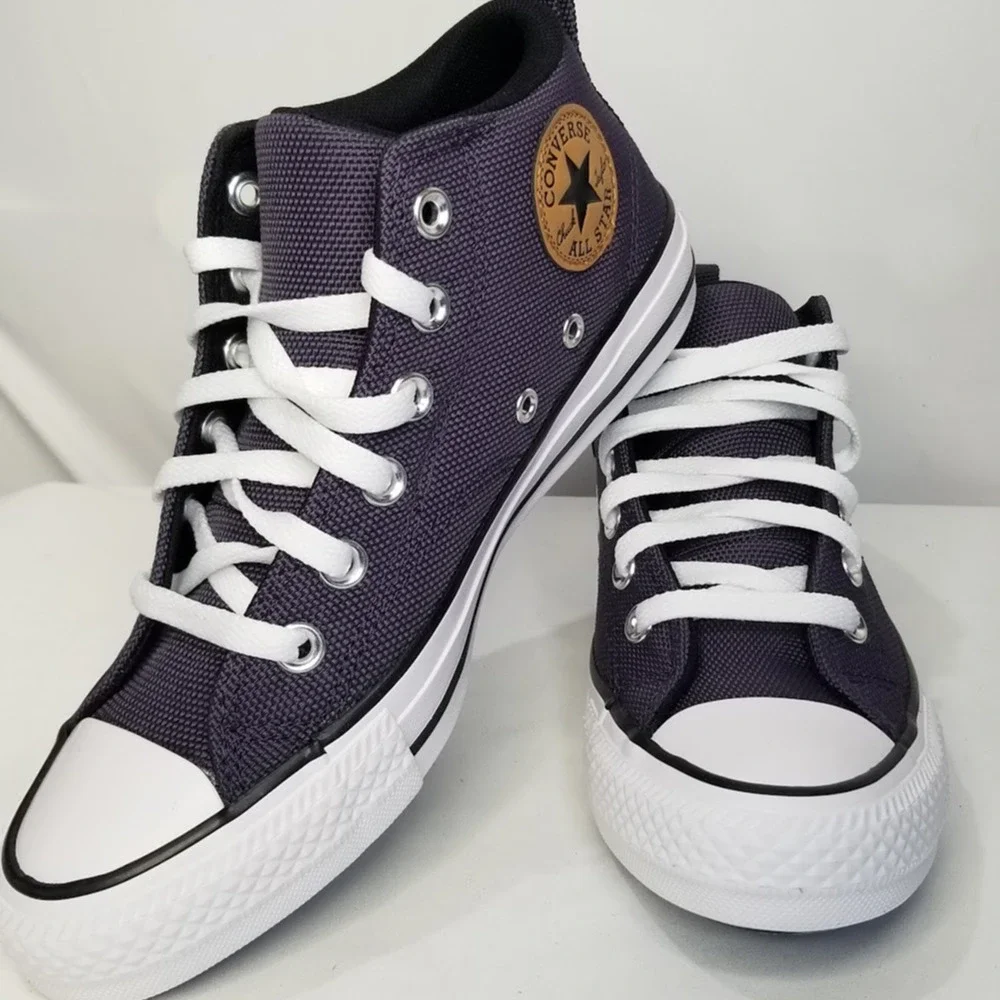 Converse CTAS Malden Street Mid Sneakers Brand New Women's Size 7 a09319F NWT - Picture 4 of 10